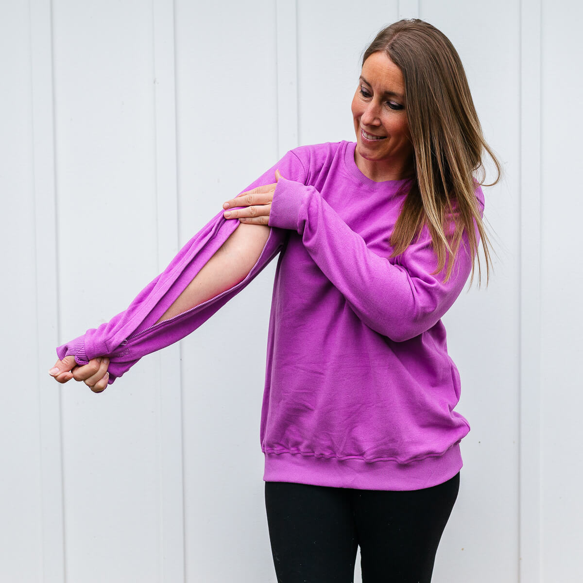 IV Crewneck Orchid | Model is 5'3" 130lbs wearing size S