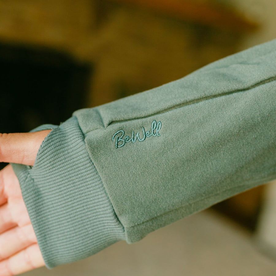 IV Crewneck