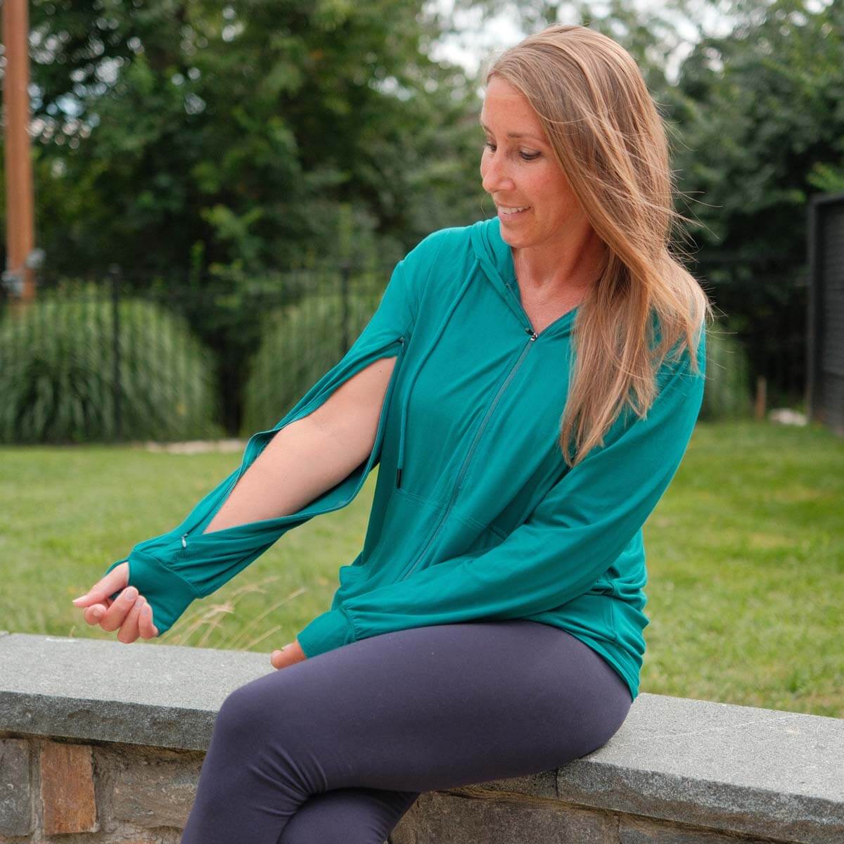 BeWell Bamboo IV Zip Hoodie